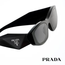PR_25_Campaign_FW25Eyewear_Photo_STILL LIFE_Derived_S39_LOGO_1X1_72